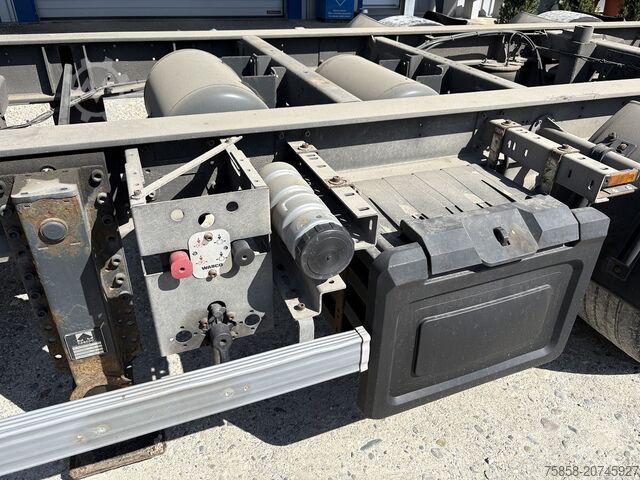 Pótkocsi alváz cseréje sonstige BDF Multiwechsler Verzinkt Breitreifen