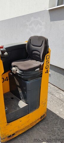 Wózki paletowe z miejscem siedzącym Jungheinrich ESE220 2400mm