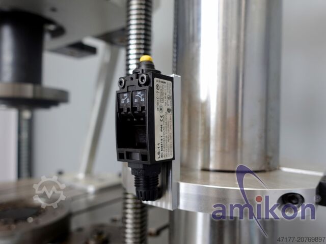 Servo-hydraulic test bench SincoTec Power Flow 100 kN / 2000 Nm