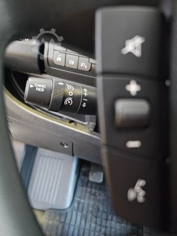 Kastenwagen hoch CITROEN Jumper 33 L3H2 Control BlueHDi Klima Regalsystem