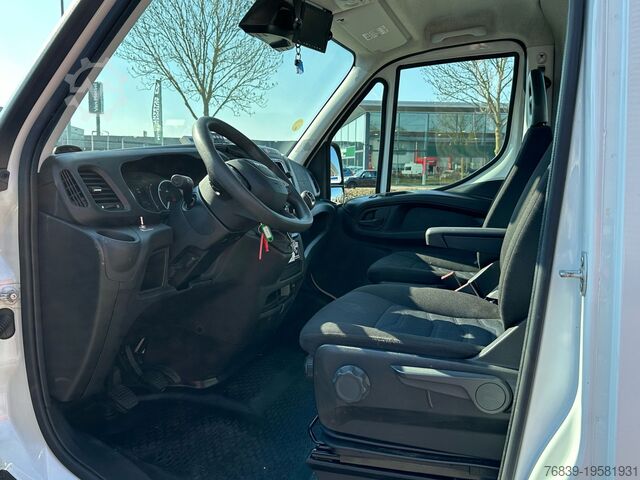 Hefplatform Iveco Daily 35S14 APK 29-08-2026, 4x gestempeld Km 64...