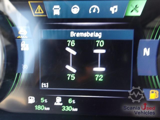 Veszélyes anyagokat szállító teherautó Scania R 460 A4x2NA Schubbodenhydraulik