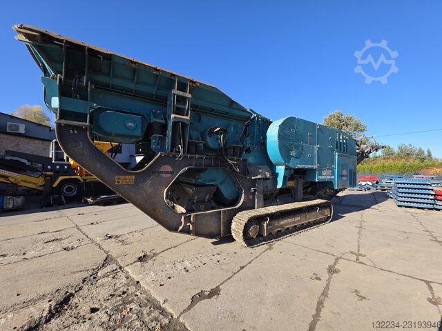  Powerscreen Premiertrak 300 jaw crusher