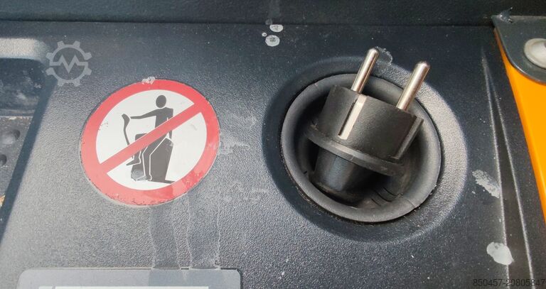 Elektromos raklapszállítók Jungheinrich EJE M13   Li-Ion