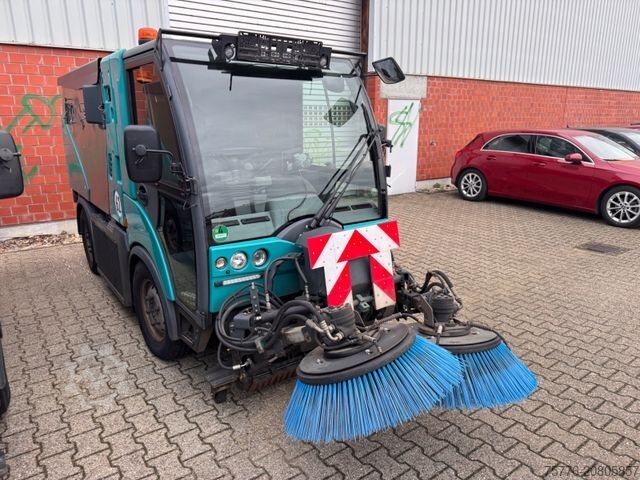 Προσαρμοσμένο φορτηγάκι HAKO Citymaster 2200 Kehrmaschine Sweeper