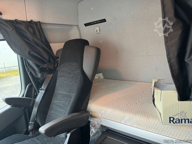 Τυπική μονάδα τράκτορα MERCEDES-BENZ Arocs 1846 LS 4x4 HAD Allrad zuschalt. Kipphydr.