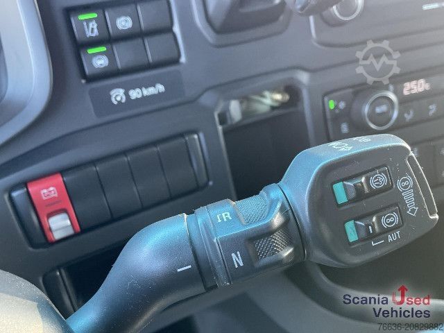 Camião de materiais perigosos Scania R 410 A4x2NA DIFF-L LED RETARDER ADR FL