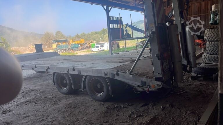 Semirreboque de carga baixa Fliegl DTS 300
