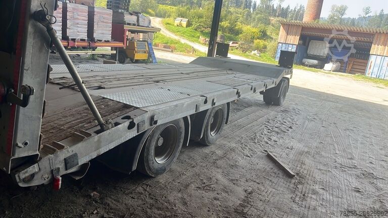 Semirreboque de carga baixa Fliegl DTS 300