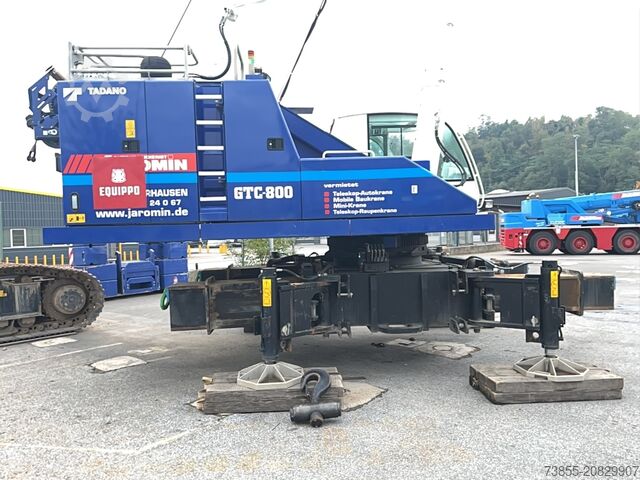 Guindaste de esteiras Tadano GTC-800 Mantis