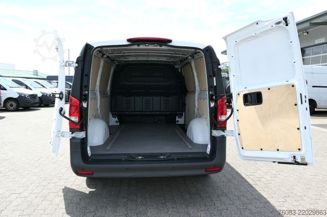 Furgon blaszak MERCEDES-BENZ Vito 116 CDI MOPF 9G-Tronik Navi Klima Kamera