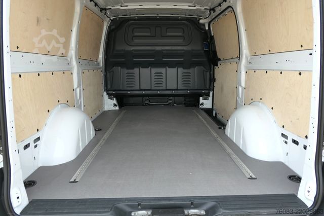 Furgon blaszak MERCEDES-BENZ Vito 116 CDI MOPF 9G-Tronik Navi Klima Kamera