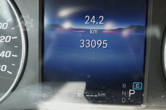 Furgon blaszak MERCEDES-BENZ Vito 116 CDI MOPF 9G-Tronik Navi Klima Kamera