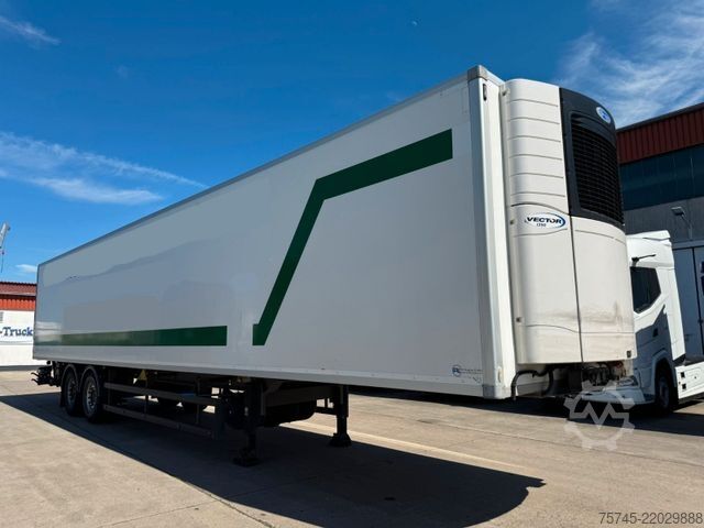 Semirremolque frigorífico WEB-TRAILER TKS 18 * KÜHLKOFFER * CARRIER VECTOR 1350 * SAF