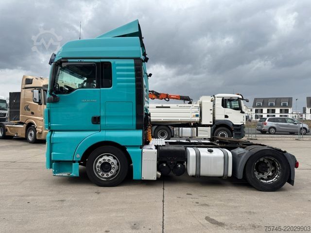 Cap tractor voluminos MAN TGX 18.440 * VOLUMEN * 2 X TANK * RETARDER *