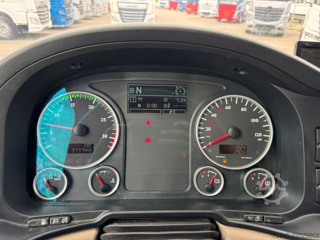 Kassevogn MAN TGL 12.220 * KOFFER/GETRÄNKE AUFBAU * LBW * KLIM