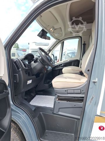 Halvintegreret autocamper BÜRSTNER B66 TD 690 Hubbett*Leder Stone*Halbjahreswagen*