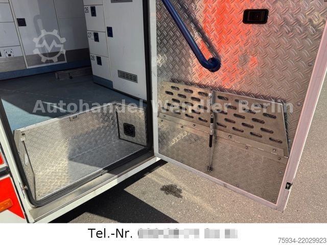 Brandbil MERCEDES-BENZ Sprinter 516 CDI RTW Fahrtec Stryker Trage
