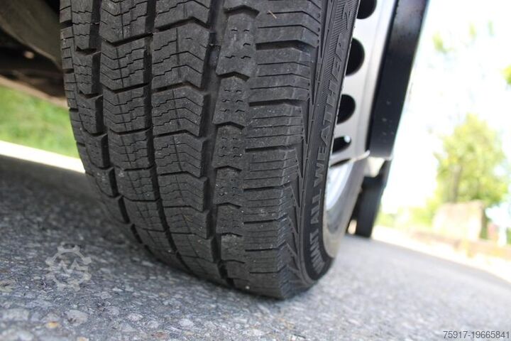 Soğutucu kasa panelvan MERCEDES-BENZ Sprinter 515 TK Kiesling Tür R + L, -10°C