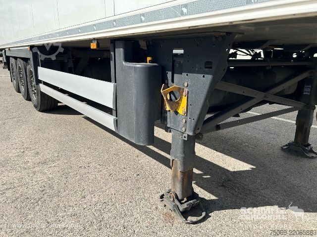 Chladírenský návěs Schmitz Cargobull Reefer Multitemp