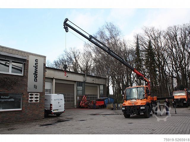 Outros Mercedes-Benz UNIMOG 300 Wandler mit Kran PK 9002 u. Seilwinde