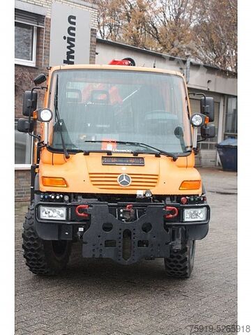 Outros Mercedes-Benz UNIMOG 300 Wandler mit Kran PK 9002 u. Seilwinde