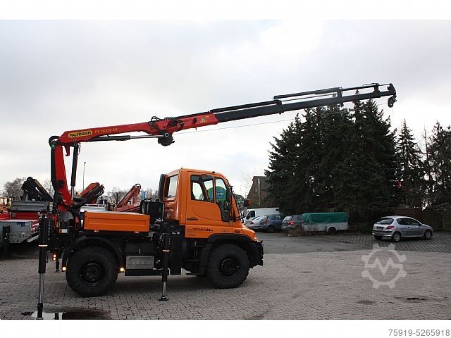 Outros Mercedes-Benz UNIMOG 300 Wandler mit Kran PK 9002 u. Seilwinde