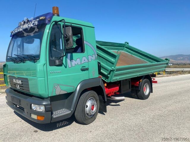 Driezijdige kipper bestelwagen MAN LE-C 8.220 7.5t AHK Maul Diff Sperre