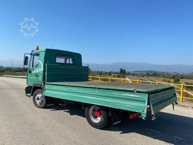 Driezijdige kipper bestelwagen MAN LE-C 8.220 7.5t AHK Maul Diff Sperre