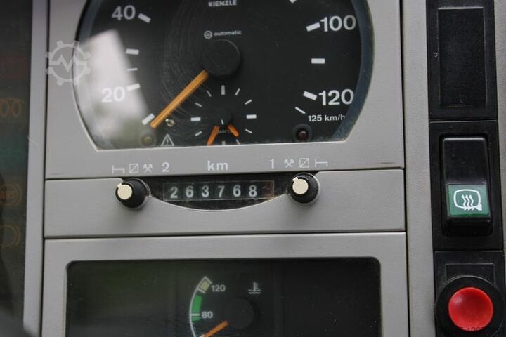 Driezijdige kipper bestelwagen MAN LE-C 8.220 7.5t AHK Maul Diff Sperre