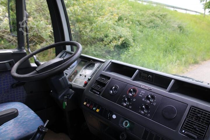 Driezijdige kipper bestelwagen MAN LE-C 8.220 7.5t AHK Maul Diff Sperre