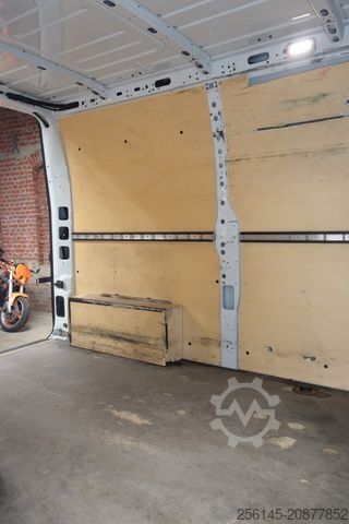 High top van RENAULT Master Kasten L2H2 TüvNeu 1 Hand Klima Kamera