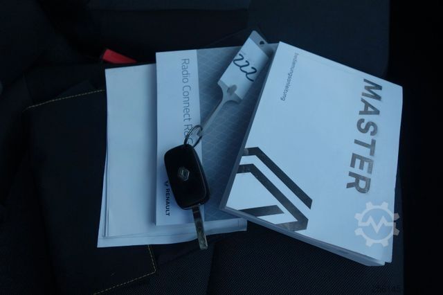 High top van RENAULT Master Kasten L2H2 TüvNeu 1 Hand Klima Kamera