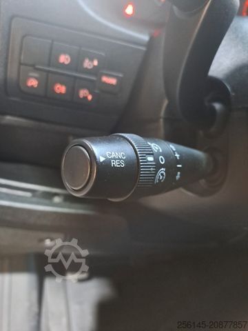 Panel van PEUGEOT Boxer Kasten L1 H1 Klima Kamera Tempo Tüv E6