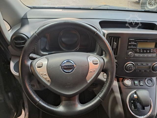 Dobozos furgon NISSAN e-NV200 TüvNeu Sitzh. Kamera AHK Klima 40kWh