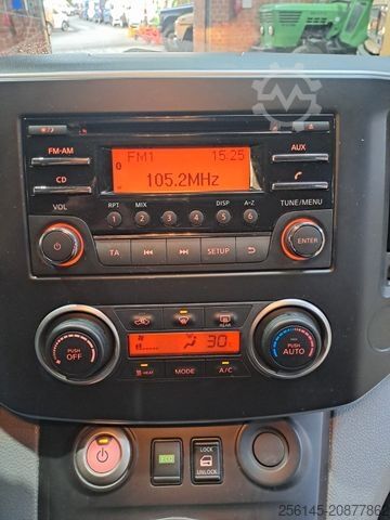 Dobozos furgon NISSAN e-NV200 TüvNeu Sitzh. Kamera AHK Klima 40kWh