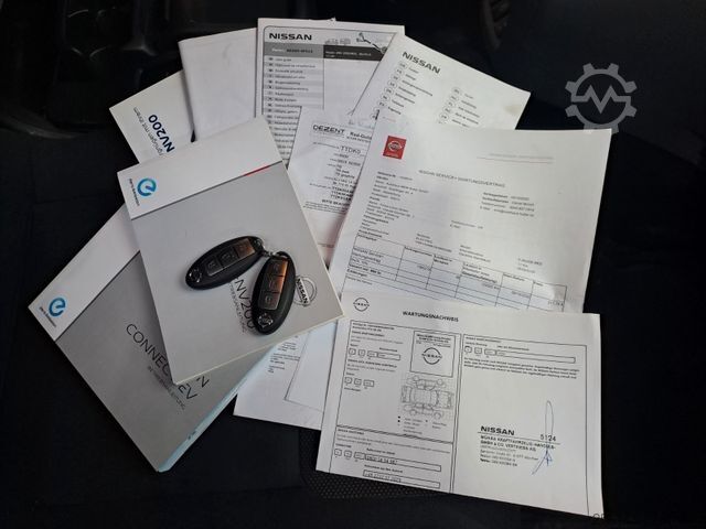 Dobozos furgon NISSAN e-NV200 TüvNeu Sitzh. Kamera AHK Klima 40kWh