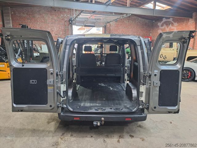 Dobozos furgon NISSAN e-NV200 TüvNeu Sitzh. Kamera AHK Klima 40kWh