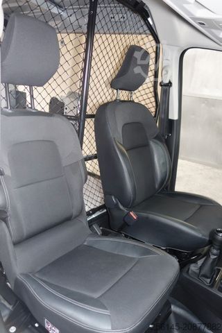 Minibus RENAULT Express Extra Tüv+Service Neu AHK Klima 1 Hand