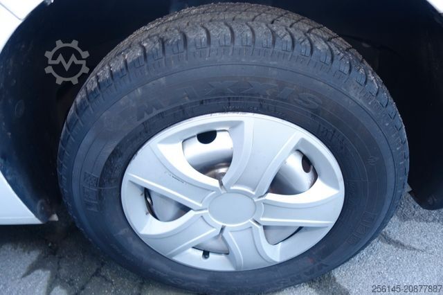 Minibus RENAULT Master Kasten L2H2 TüvNeu 1 Hand Klima Kamera