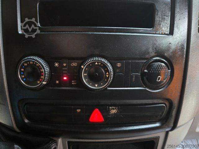 Driezijdige kipper bestelwagen MERCEDES-BENZ Sprinter DoKa 3 S Kipper 515 CDI AHK 7 Sitze