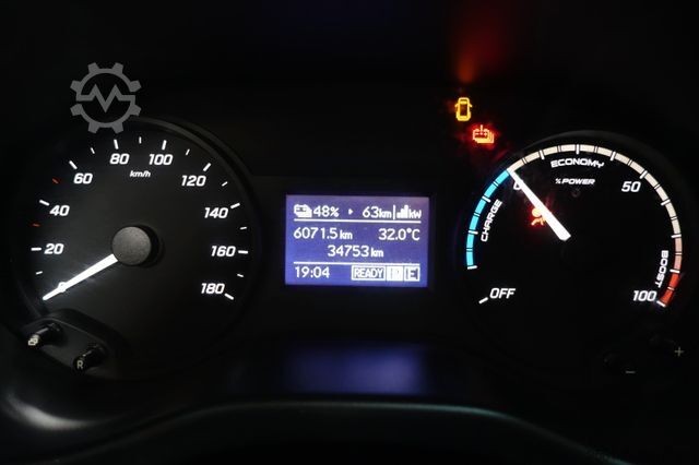 Kastenwagen MERCEDES-BENZ Kasten eVito lang terie TüvNaviKamera