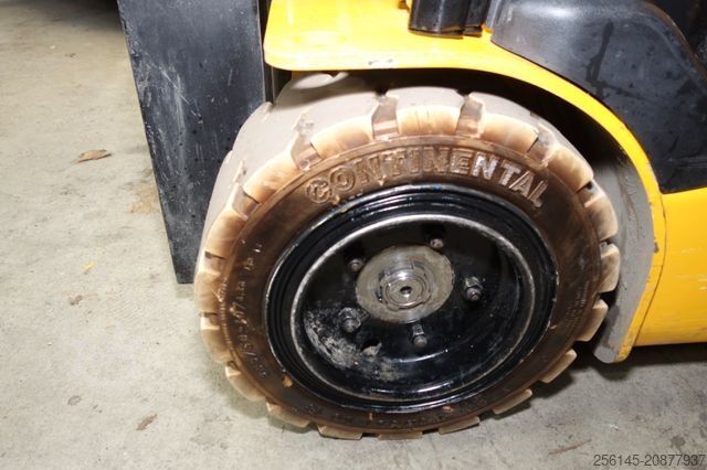 Frontgaffeltruck HYUNDAI 18BT-9U  UVV Neu  4,25m Hubh 1680kg Ladegerät