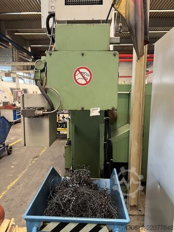 Tour CNC Okuma LB 25