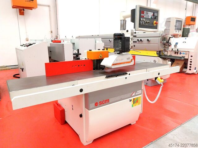 Freza cu ax înclinabil SCM T 150 E