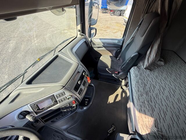 Tracteur routier standard daf XF 510