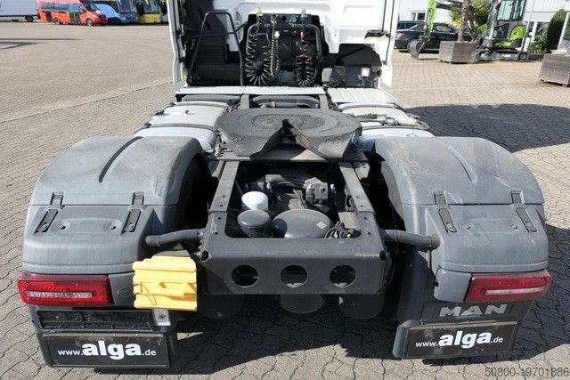 Standard SZM MAN 18.500 TGX 4x2, XXL, Intarder,Standklima,2x Tank
