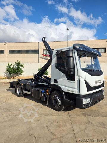 Cserélhető felépítményes teherautó Iveco 120EL22