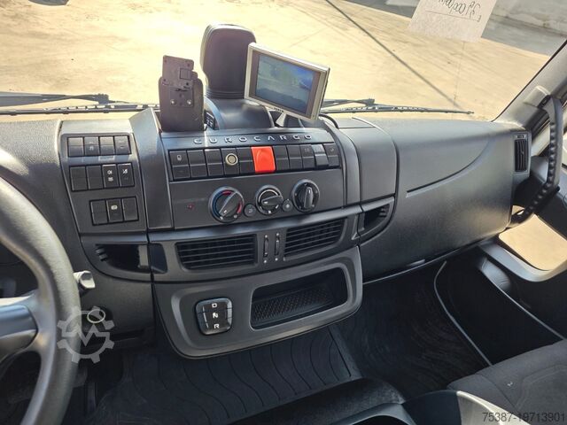 Cserélhető felépítményes teherautó Iveco 120EL22