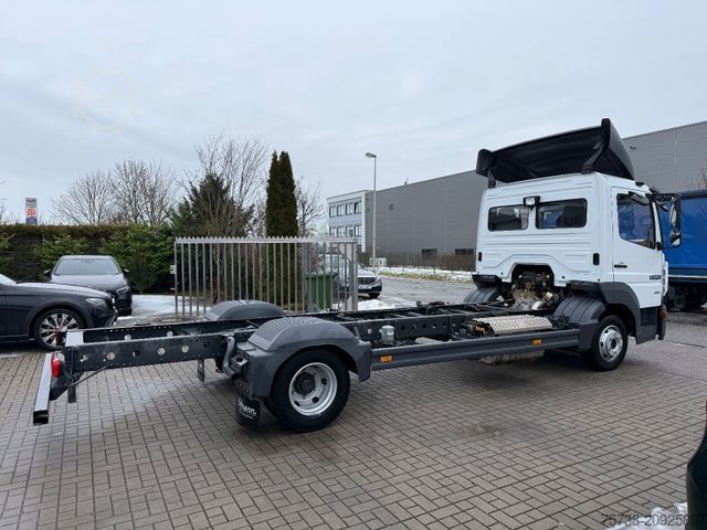 Telaio furgone MERCEDES-BENZ Atego 818 L Fahrgestell/Klima/SCHALTER/EURO6D
